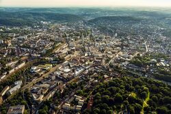 Wuppertal aus der Vogelperspektive