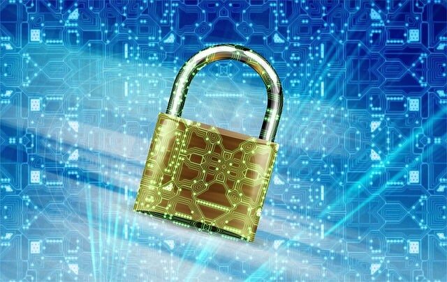 Ein Vorhängeschloss in der digitalen Datenwelt