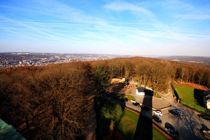 Blick von den Barmer Anlagen auf das Tal.